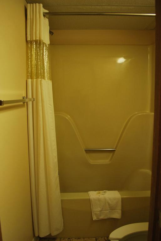 Bama Inn Huntsville Habitación foto