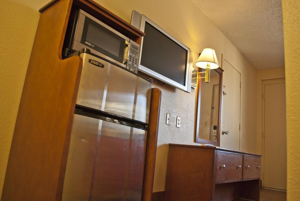 Bama Inn Huntsville Habitación foto